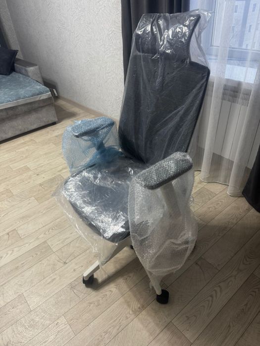 Компьютерное кресло