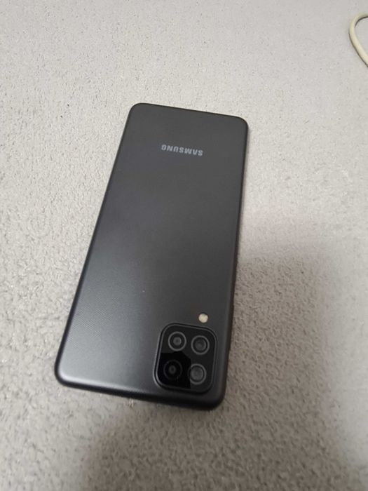 Samsung Galaxy A12