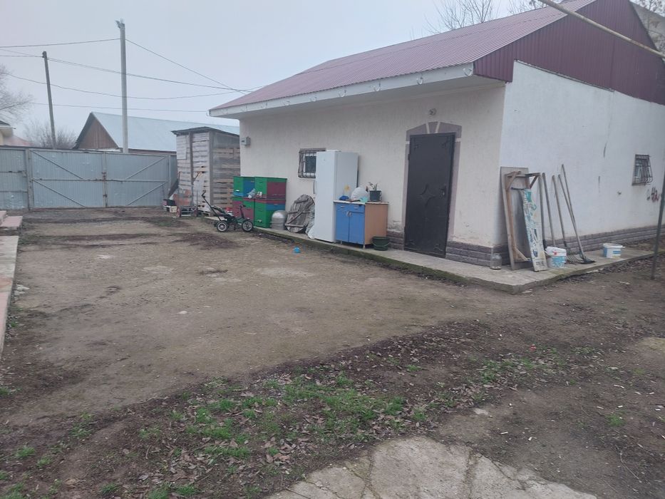 Продается  магазин +дом