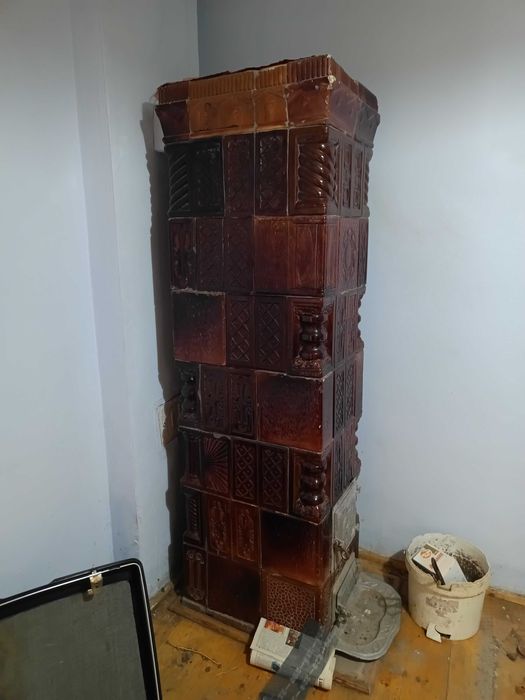 Boiler pe lemne ,70 l capacitate si 3 sobe de teracota.