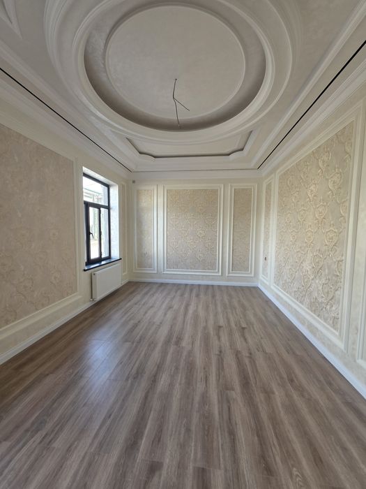 Uy sotiladi ipodrom tarafda