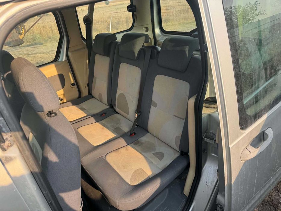 ford connect 1.8 tdci теглич на части форд кънект facelift