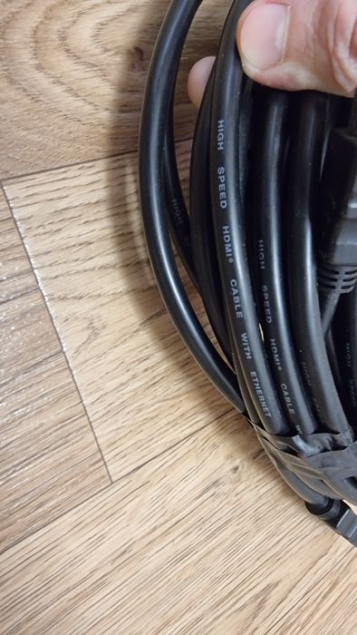 Продам кабель HDMI