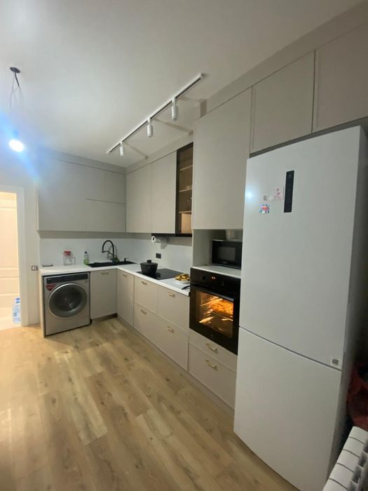 Сдам 2ух комнатную квартиру