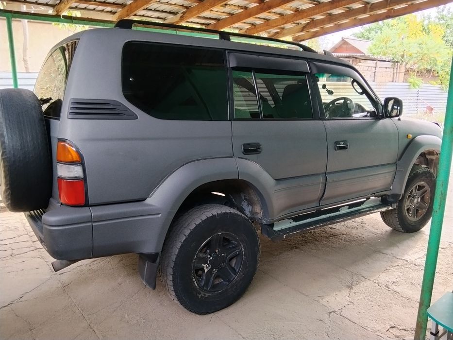 Toyota land cruiser Prado