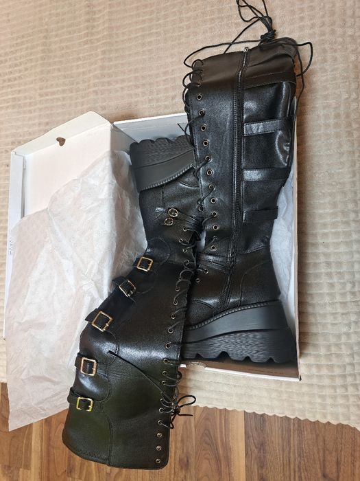 Дамски ботуши с платформа