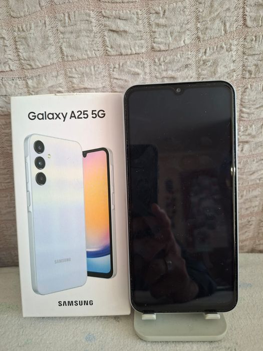 Продам телефон Самсунг А25