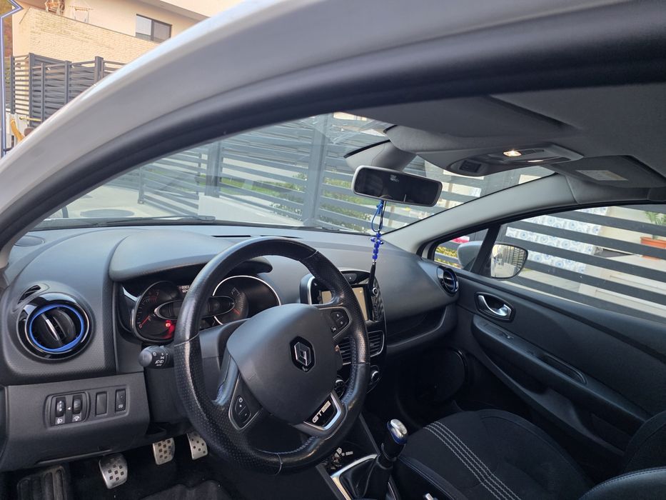 RENAULT 4 2017 — imagine 3