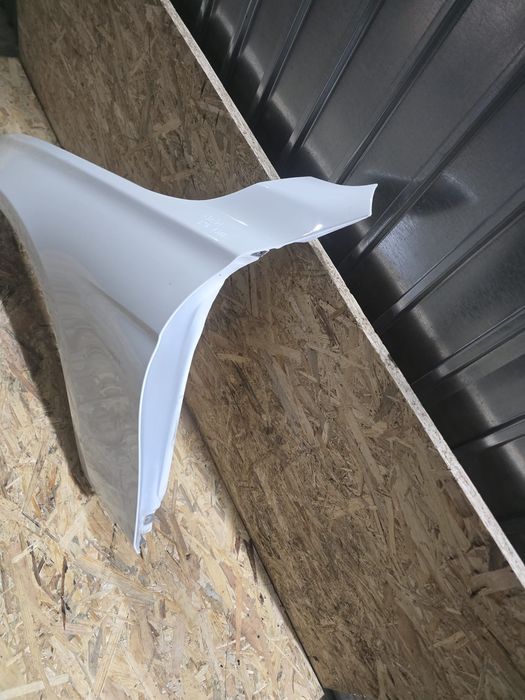 Aripă stânga față BMW F30 F31 A300 Alpine White Originală