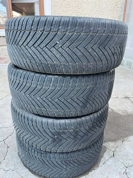 Продавам гуми 225/45 R17 - Зимни, Летни и Всесезонни