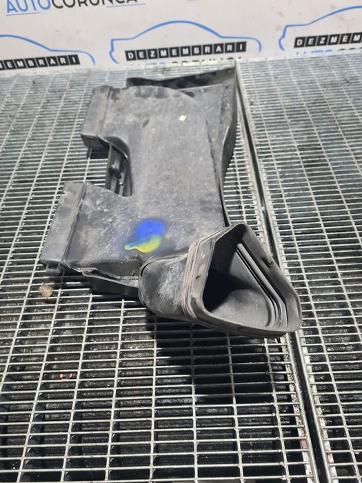 Deflector aer radiator BMW X1 E84 - ARGINTIU TITANSILBER METALLIC (878)