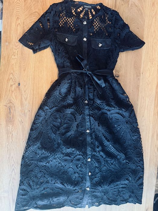 Много красива дантелена рокля SM ML