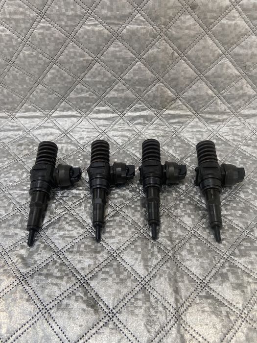 injector cod 038130073AQA vw motor 1.9 cod BPT AXR