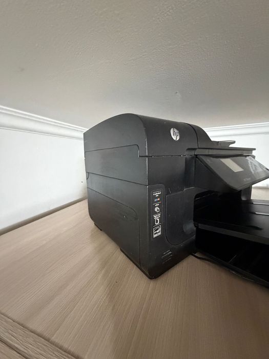 Новый не использованный принтер 4в1 HP OfficeJet 6500A