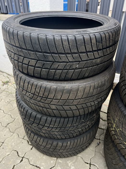 Anvelope Iarna 225 / 45 / R19 Nissan Qashqai