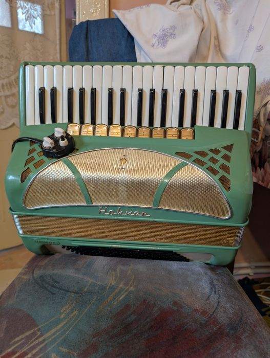 Acordeon Hohner Lucia IV P