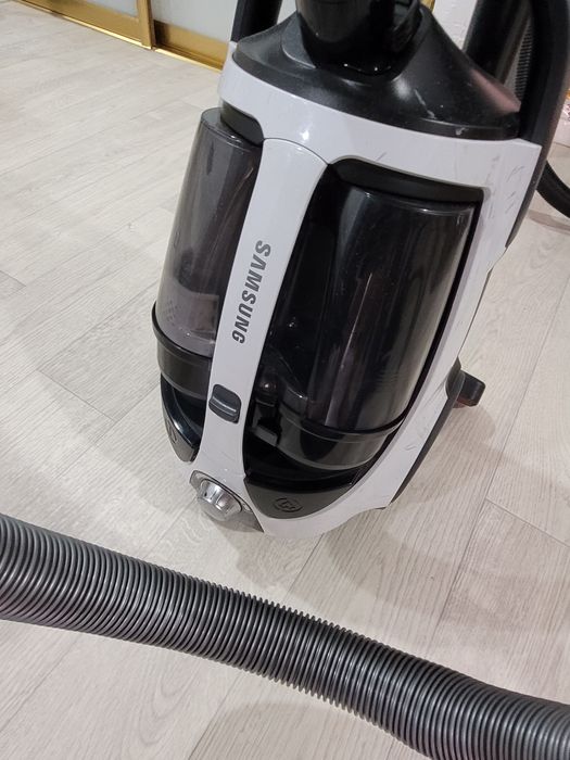 Пылесосы Tefal, Samsung, в рабочем состоянии