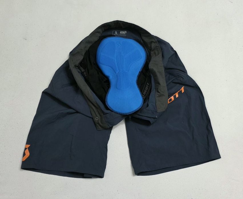 Pantaloni scurți bike, ciclism Scott Endurance Loose Fit cu bazon detașabil, Nr XL ptr bărbați
