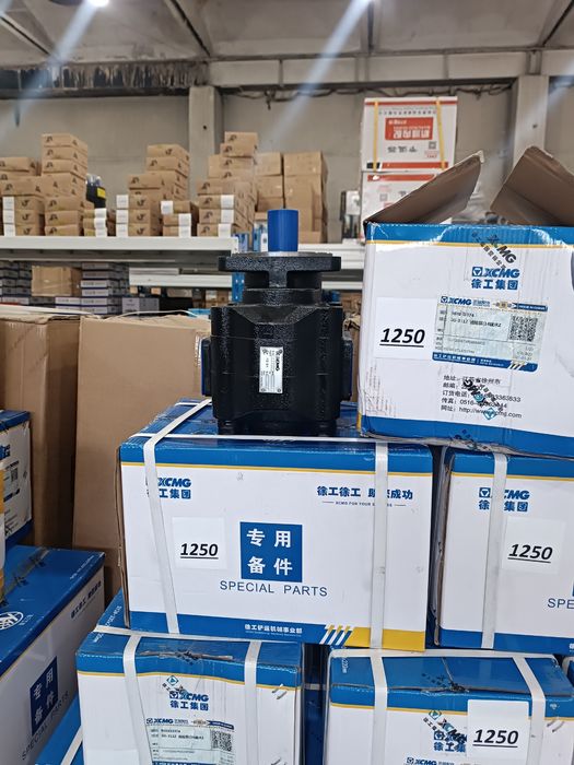 Погрузчик запчасть