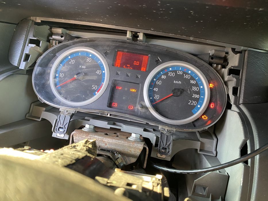 Опел Виваро трафик 2.0 cdti 115hp M9R (782)opel vivaro trafic НА ЧАСТИ