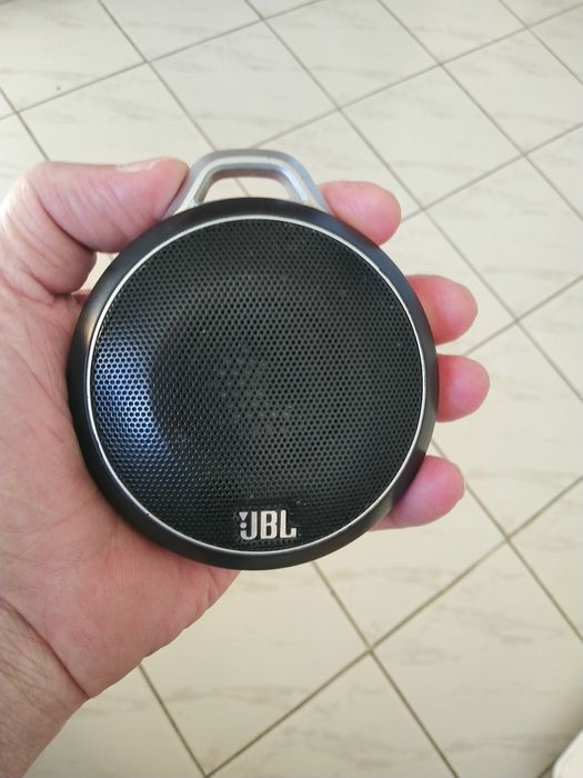Bluetooth колонка JBL