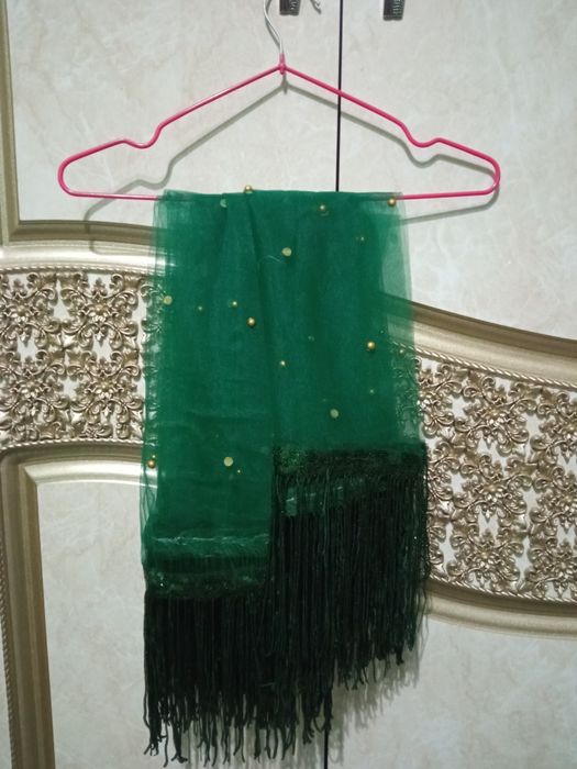 5 xil rangdagi sharflar. Diametri 1 metrdan.(Manzil:Buxoro viloyati )