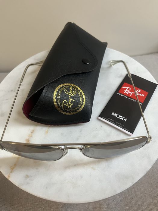 Слънчеви очила Ray-Ban с калъф оригинални чисто нови