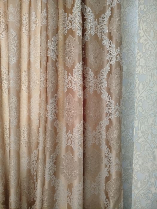 Шторы в зал или спальню