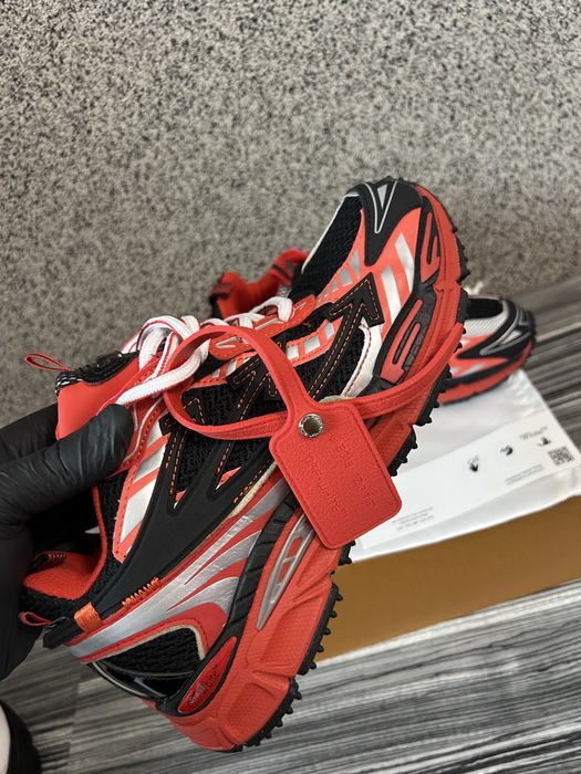 Adidasi Off White  noi 42