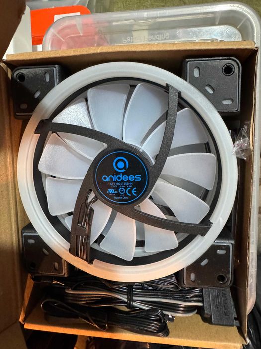 Set ventilatoare rgb