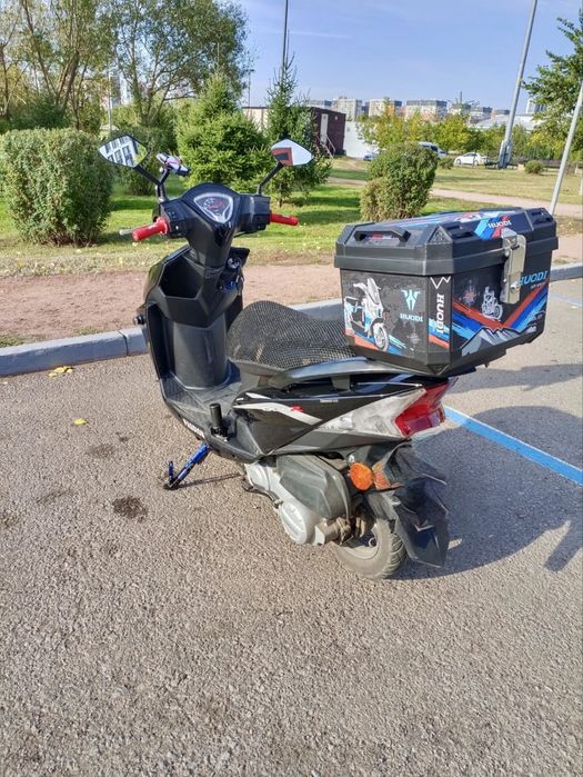 Продам скутер  в отличном состоянии.