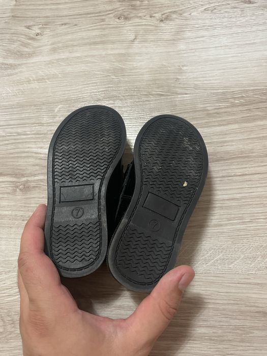 Детски обувки размер 24