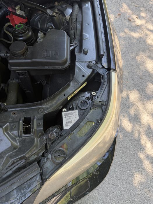 На части бмв е60 530д  сат кутия (na chasti bmw e60 530d sat cutiq)