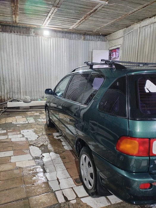 Продам Тойота Пикник