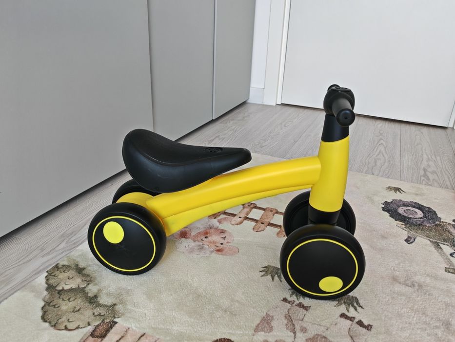 Bicicletă fără pedale pentru copii