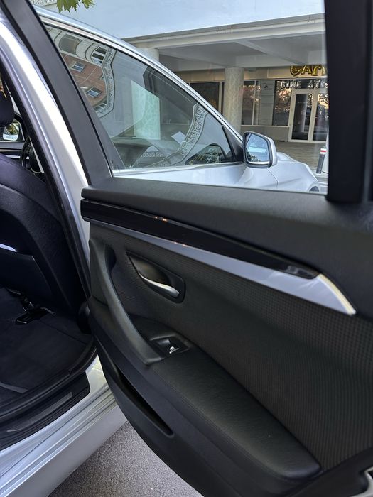 Vând BMW 520d F10, 184 CP, Cutie automata, Silver