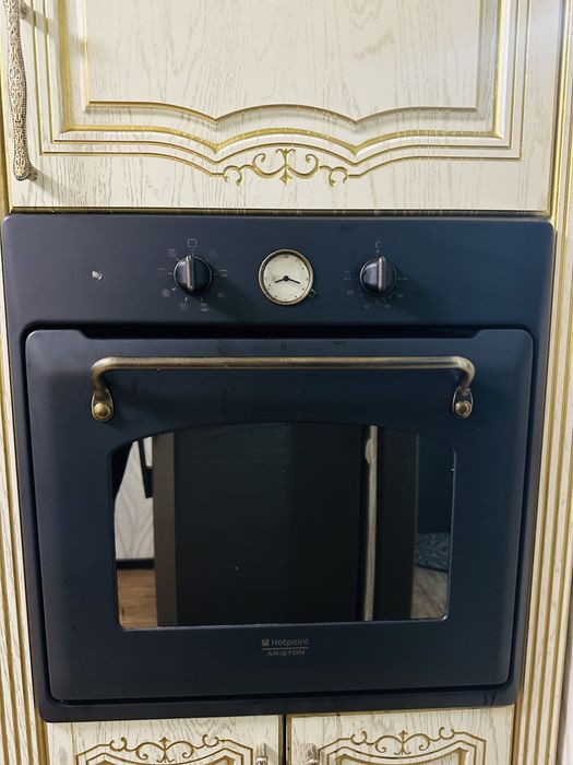 Продам духовую печь