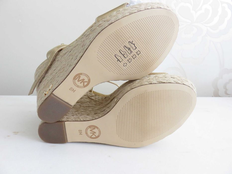 Сандали Michael Kors, 38,5 - 39, нови