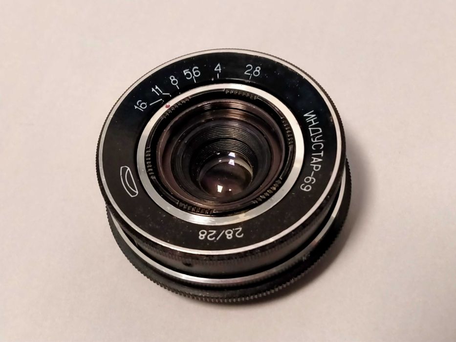 Объектив индустар 69  2,8/28