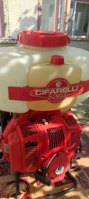 Продавам Моторна пръскачка Cifarlli