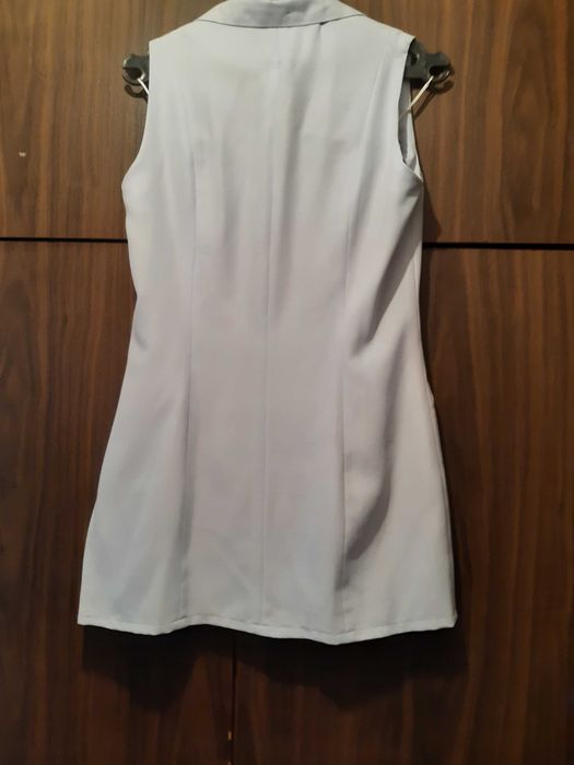 Продавам летен костюм