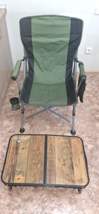 Походный кресло с мини столом