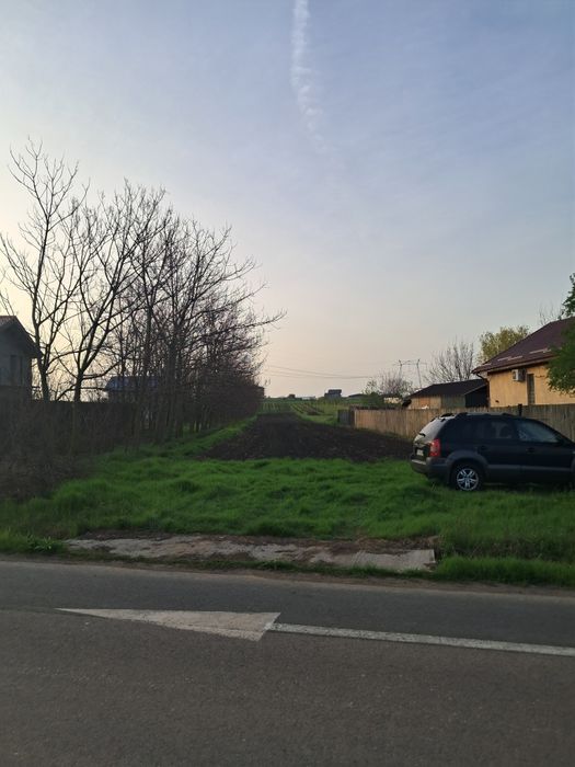 Teren intravilan  la 10 km   Bucuresti, 5000 mp