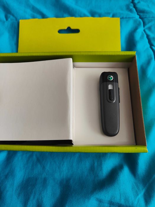 Блутут слушалка, Sony Ericsson HBH-PV703