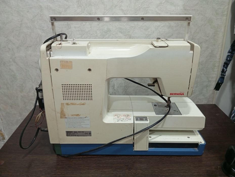 Продам вышивальную машинку