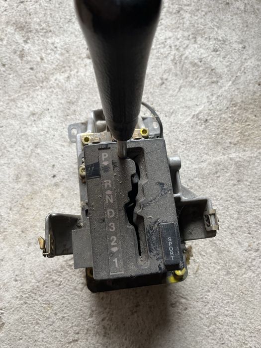 селектор передач на ауди с4