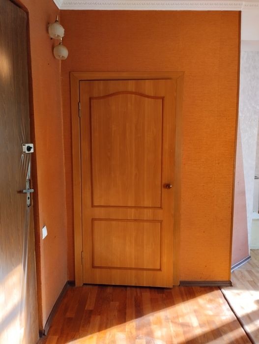 Продам 2х квартиру р-н ДКС.