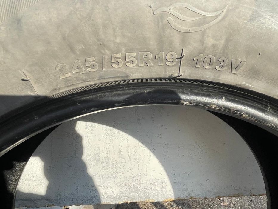 Продам летние шины 245/55/19