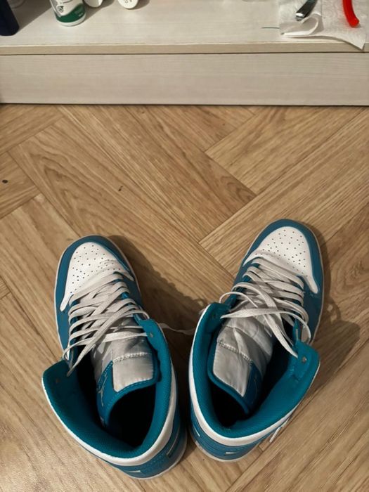 кросовки Nike air Jordan mid