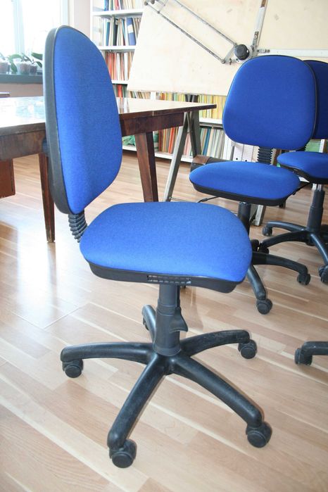 Офис стол - в отлично състояние